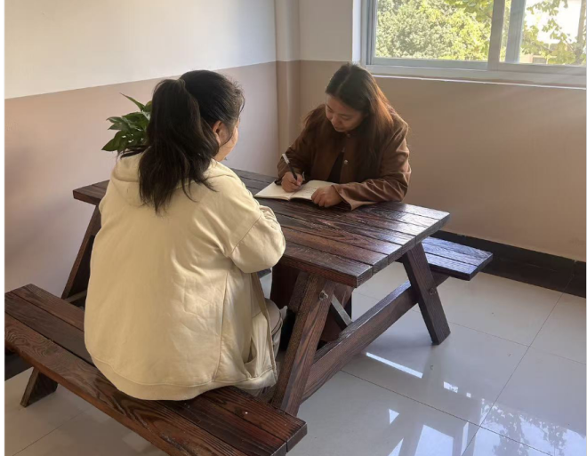 1765502576117064307.png 图片1.png