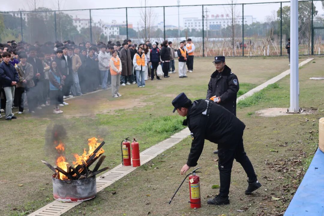 1773644174653021629.jpg 1773644174653021629.jpg